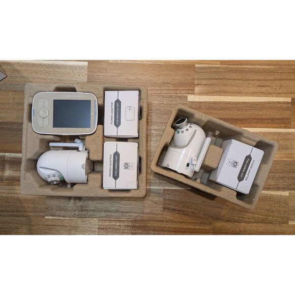 Infant Optics DXR-8 Wireless Digital Video Monitoring System 2 Cameras Xtra Lens - Picture 5 of 8